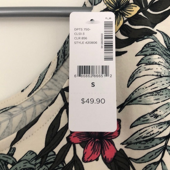 BNWT thyme dress size S - Picture 3 of 6